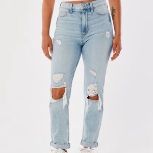 Hollister Ultra High-Rise Ripped Light Wash Mom Jeans